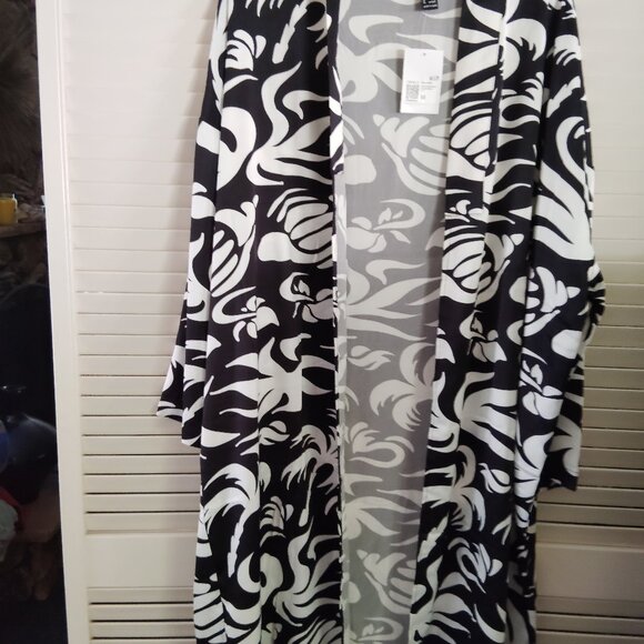 FOREVER 21 Lounging silky jacket - Picture 1 of 1